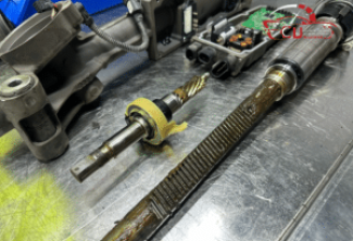 SỬA CHỮA VÀ PHỤC HỒI THƯỚC LÁI ĐIỆN AUDI A6 A7 A8 – Ves WorkShop