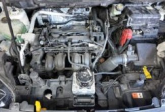 THAY THẾ CỤM BƠM ABS FORD ECOSPORT TẠI VES WORKSHOP