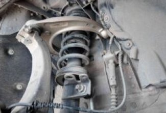 BẢO DƯỠNG HỆ THỐNG GẦM BMW 528I TẠI VES WORKSHOP