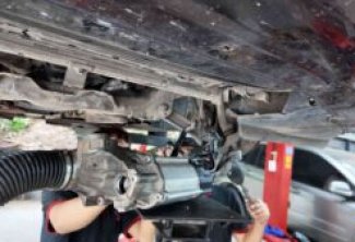 SỬA CHỮA LỖI THƯỚC LÁI BÊN NẶNG – BÊN NHẸ BMW 528I TẠI VES WORKSHOP