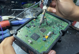 SỬA CHỮA HỆ THỐNG PHANH ABS MERCEDES-BENZ