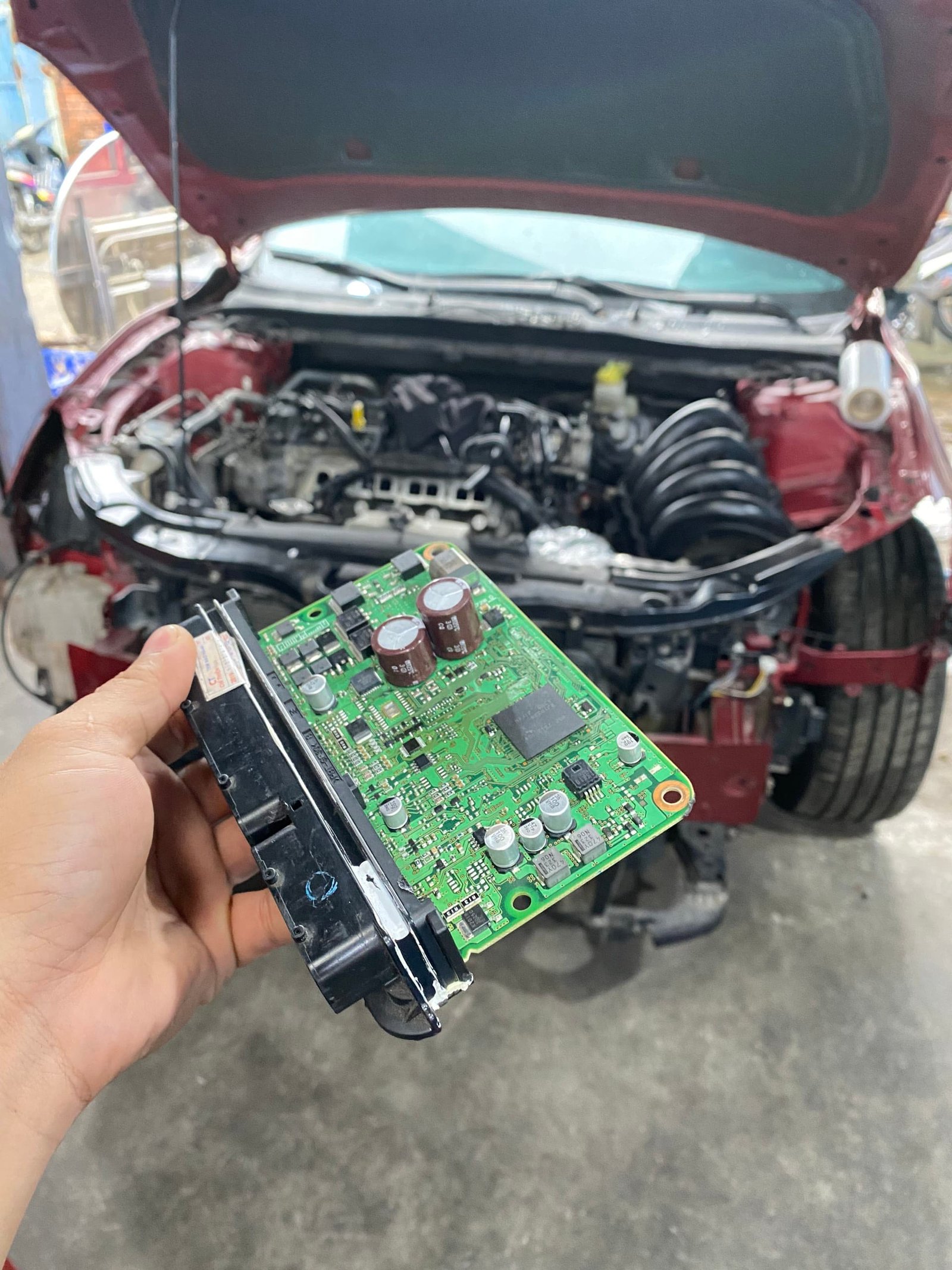 GARAGE CHUYÊN SỬA XE MAZDA UY TÍN TẠI TP.HCM 4 GARAGE CHUYÊN SỬA XE MAZDA UY TÍN TẠI TP.HCM