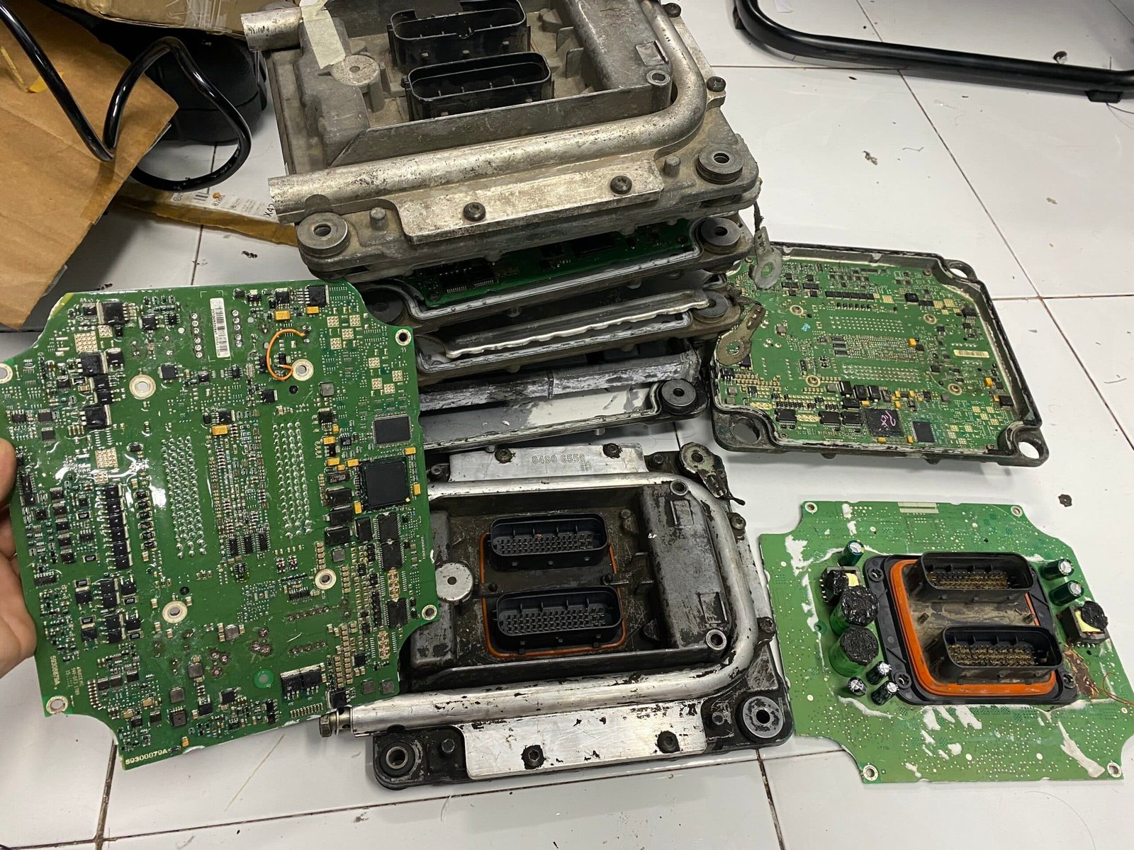 SỬA HỘP ĐỘNG CƠ ECU VOLVO TOÀN QUỐC