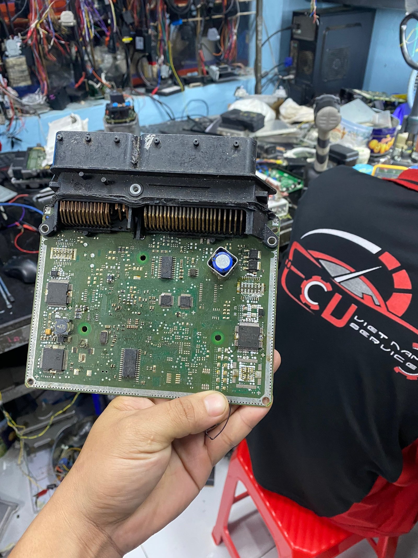 HỘP ECU LÀ GÌ? CẤU TẠO VÀ NGUYÊN LÝ HOẠT ĐỘNG CỦA ECU