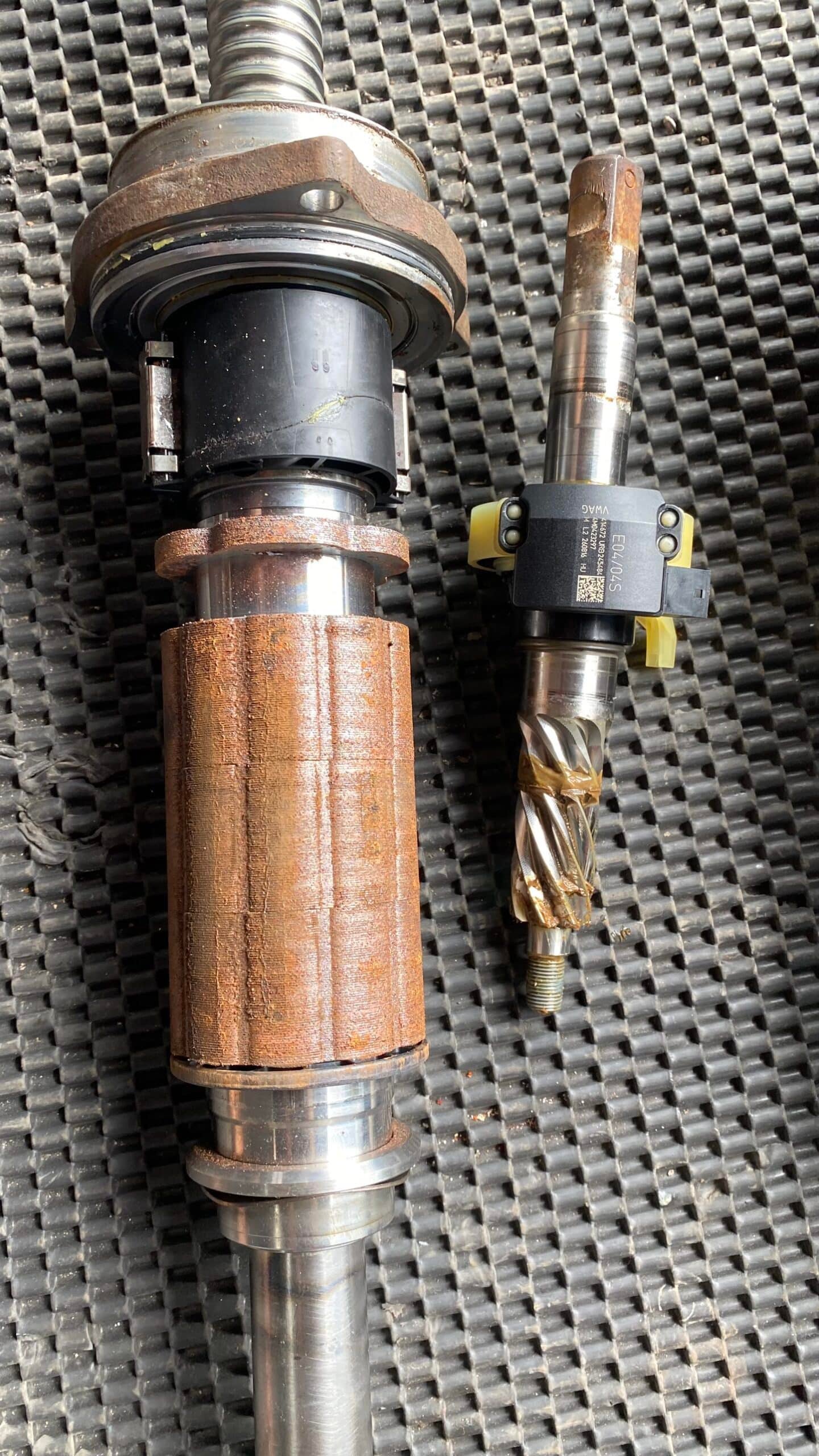 GARAGE VES CHUYÊN PHỤC HỒI THƯỚC LÁI ĐIỆN PORSCHE-VES WORKSHOP