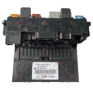 SAM MODULE ECU CONTROL UNIT MERCEDES-BENZ