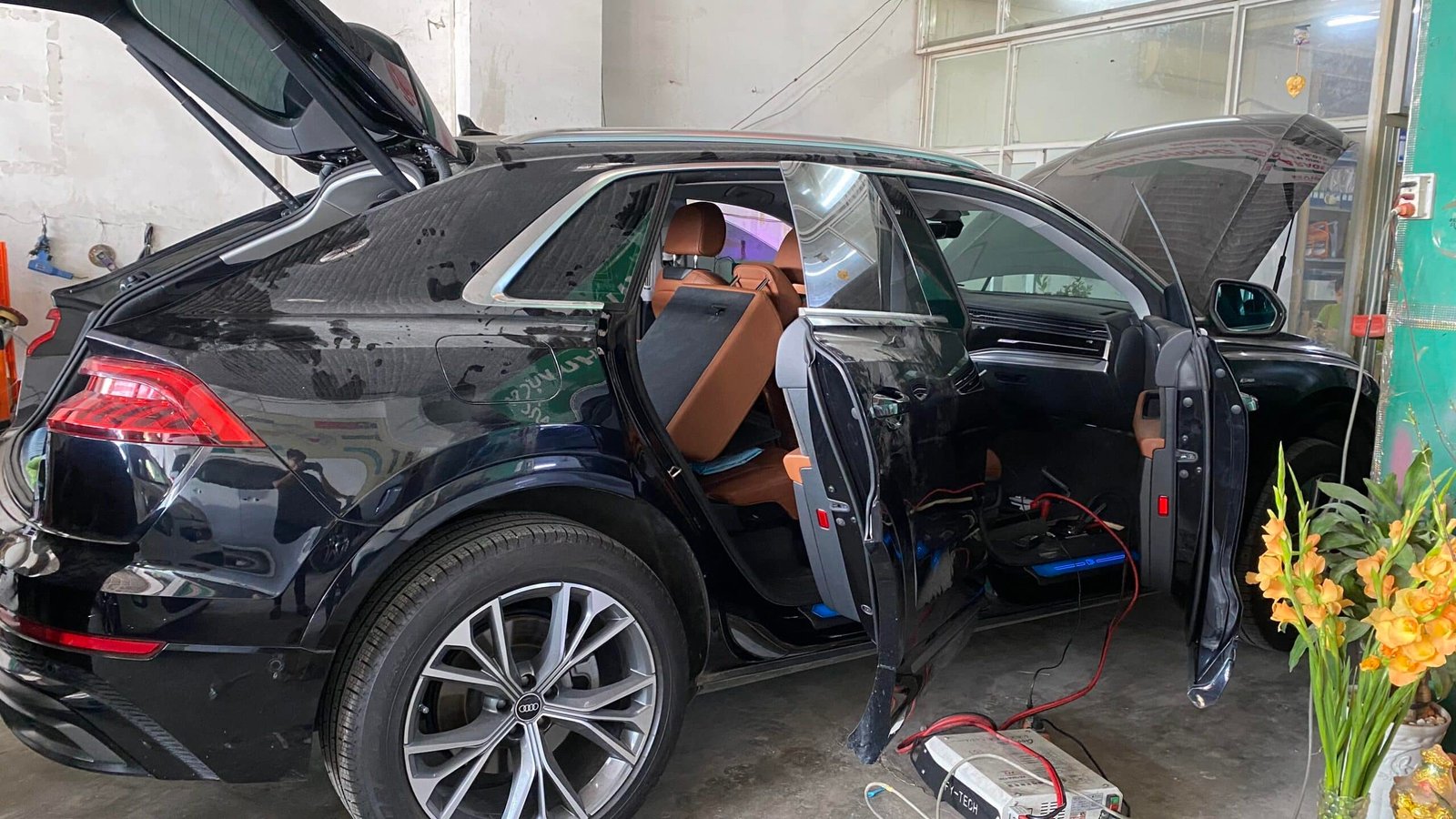 GARAGE VES CHUYÊN SỬA CHỮA LỖI ẮC QUY 48V TRÊN XE AUDI! 48V BATTERY 1 GARAGE VES CHUYÊN SỬA CHỮA LỖI ẮC QUY 48V TRÊN XE AUDI! 48V BATTERY