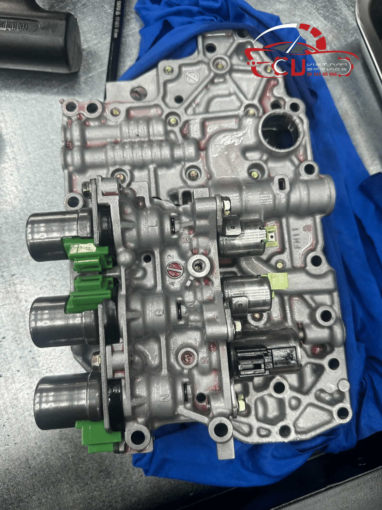 ĐẠI TU HỘP SỐ 4F27E / FN4A-EL CỦA XE MAZDA PREMACY TẠI VES WORKSHOP 1 Đại Tu Hộp Số 4F27E / FN4A-EL Của Xe Mazda Premacy Tại Ves WorkShop