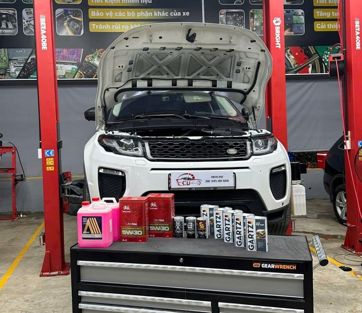 GARAGE CHUYÊN SỬA XE LAND ROVER UY TÍN TPHCM-VES WORKSHOP