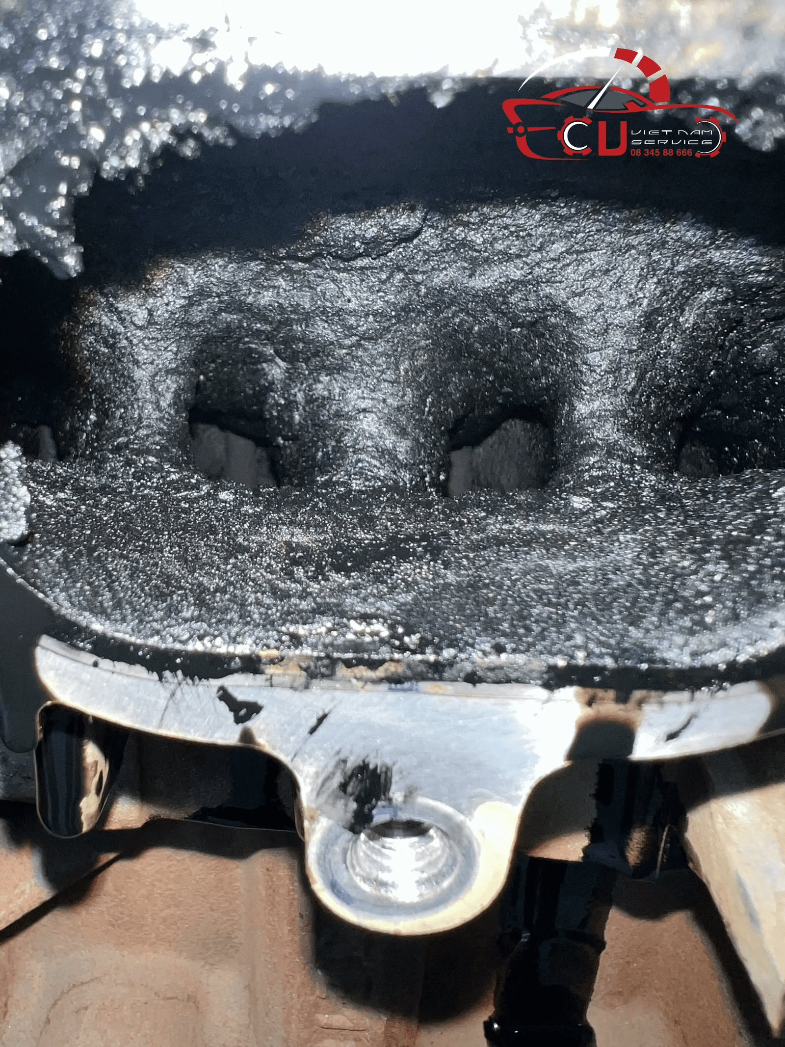 ĐẠI TU ĐỘNG CƠ FORD RANGER RAPTOR