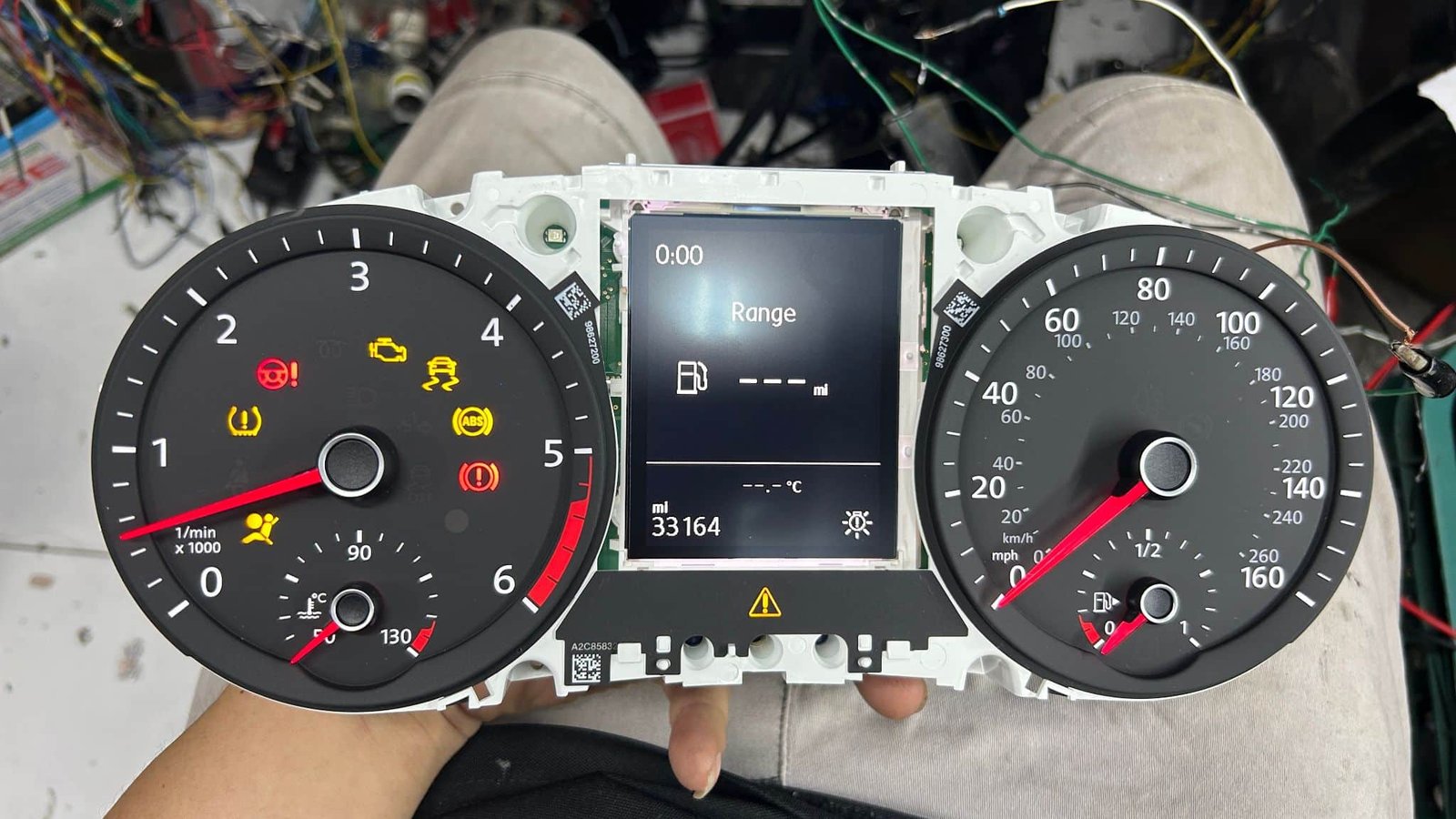 CHUYÊN SỬA CHỮA ĐỒNG HỒ TAPLO TRÊN TẤT CẢ DÒNG XE Ô TÔ