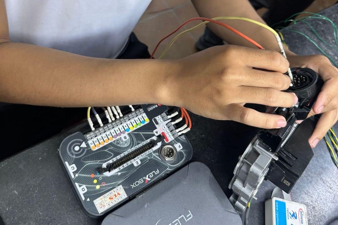 SỬA CHỮA HỘP TCM TCU ĐIỀU KHIỂN HỘP SỐ Ô TÔ TẠI VES WORKSHOP