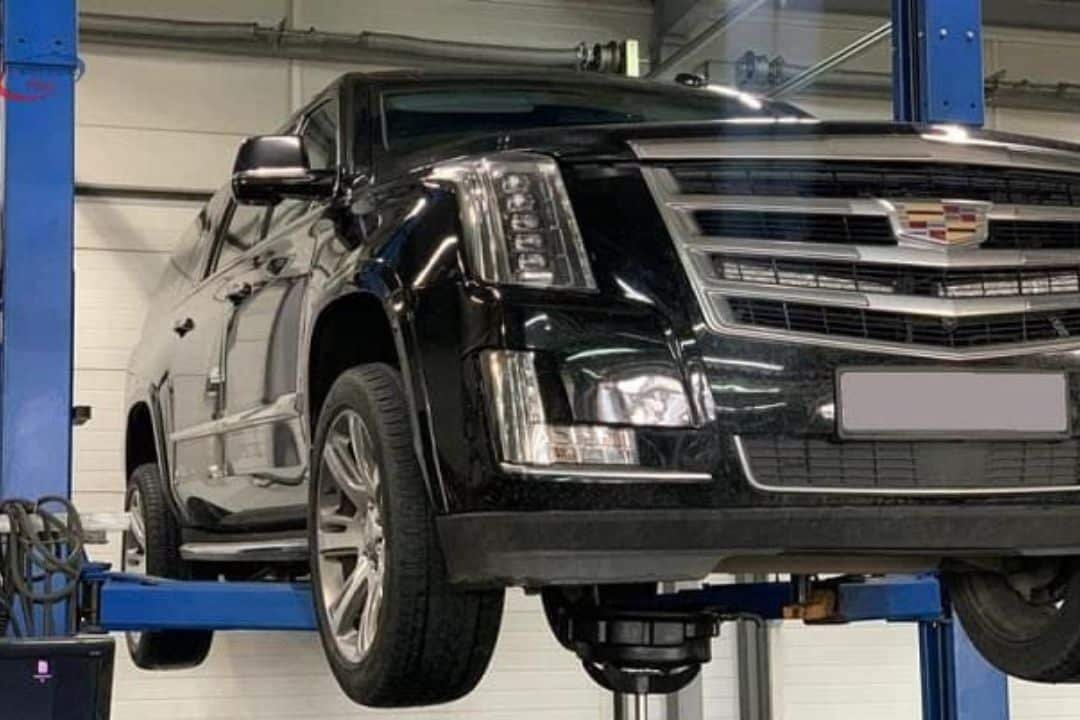 CHUYÊN SỬA XE CADILLAC UY TÍN TẠI TP.HCM