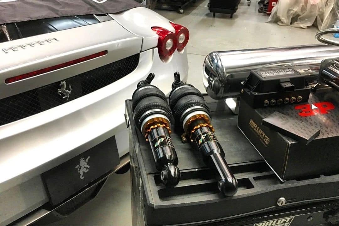 GARAGE CHUYÊN SỬA CHỮA XE FERRARI UY TÍN TPHCM – VES WORKSHOP