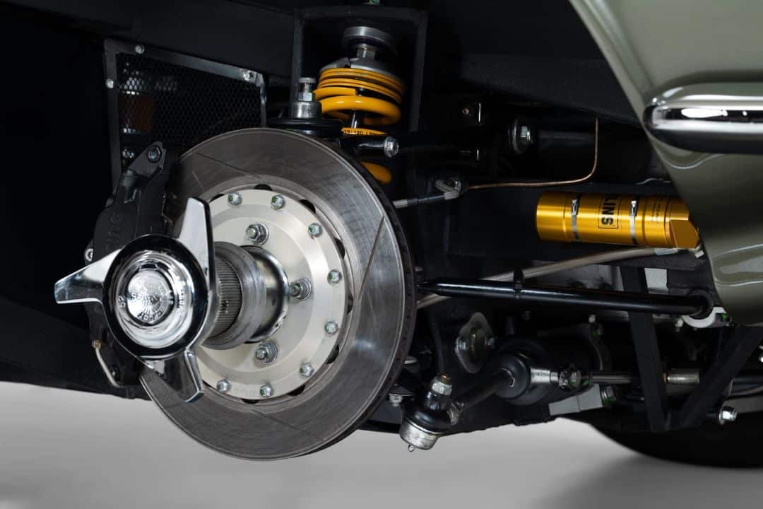 GARAGE CHUYÊN SỬA CHỮA XE ASTON MARTIN UY TÍN TPHCM – VES WORKSHOP