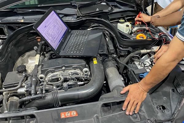 Ves Workshop – Garage sửa chữa hệ thống thắng Parking BMW được nhiều khách hàng lựa chọn tại HCM