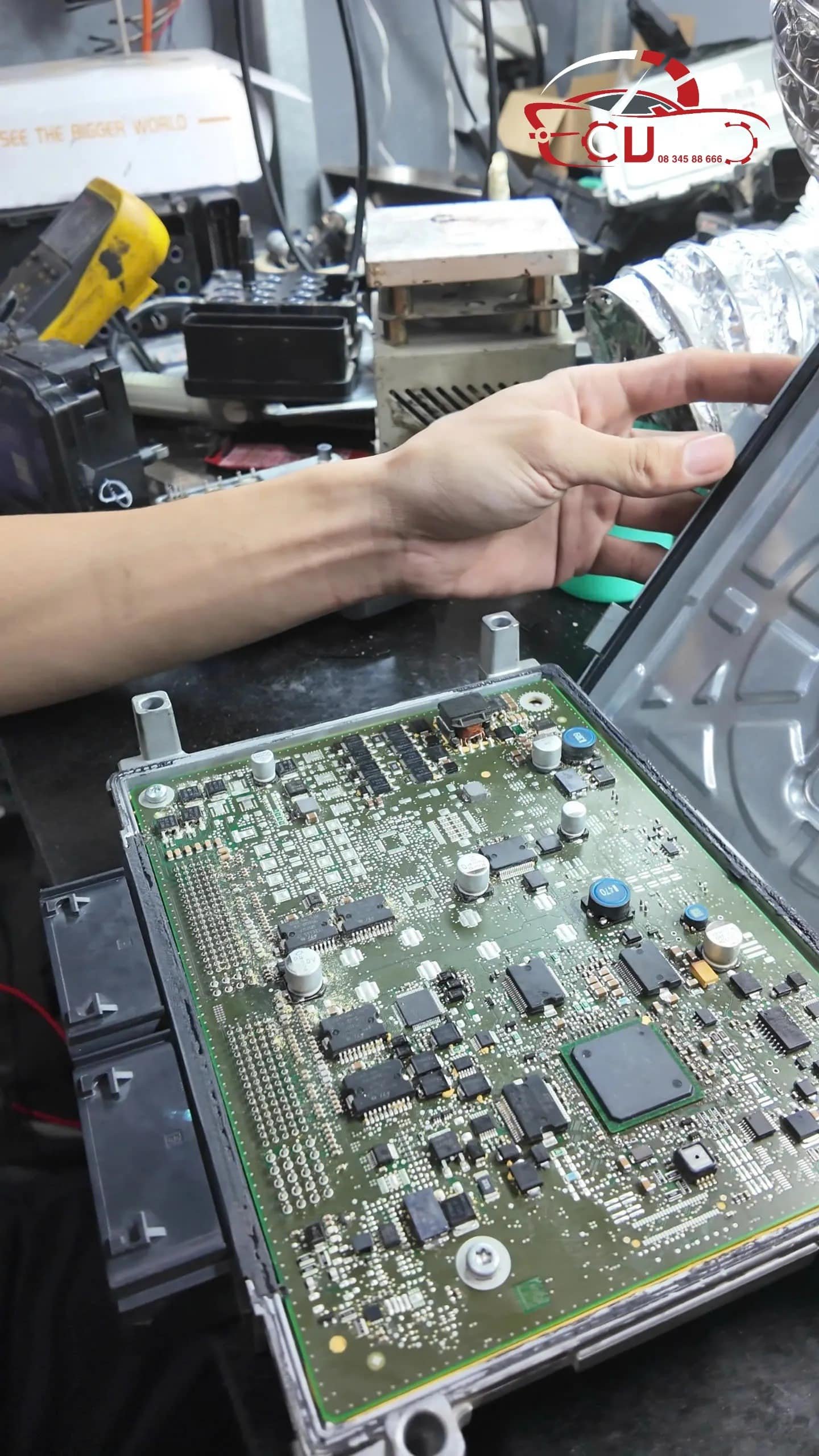 Sửa hộp điều khiển ECU Bentley - VES VIETNAM ECU SERVICE