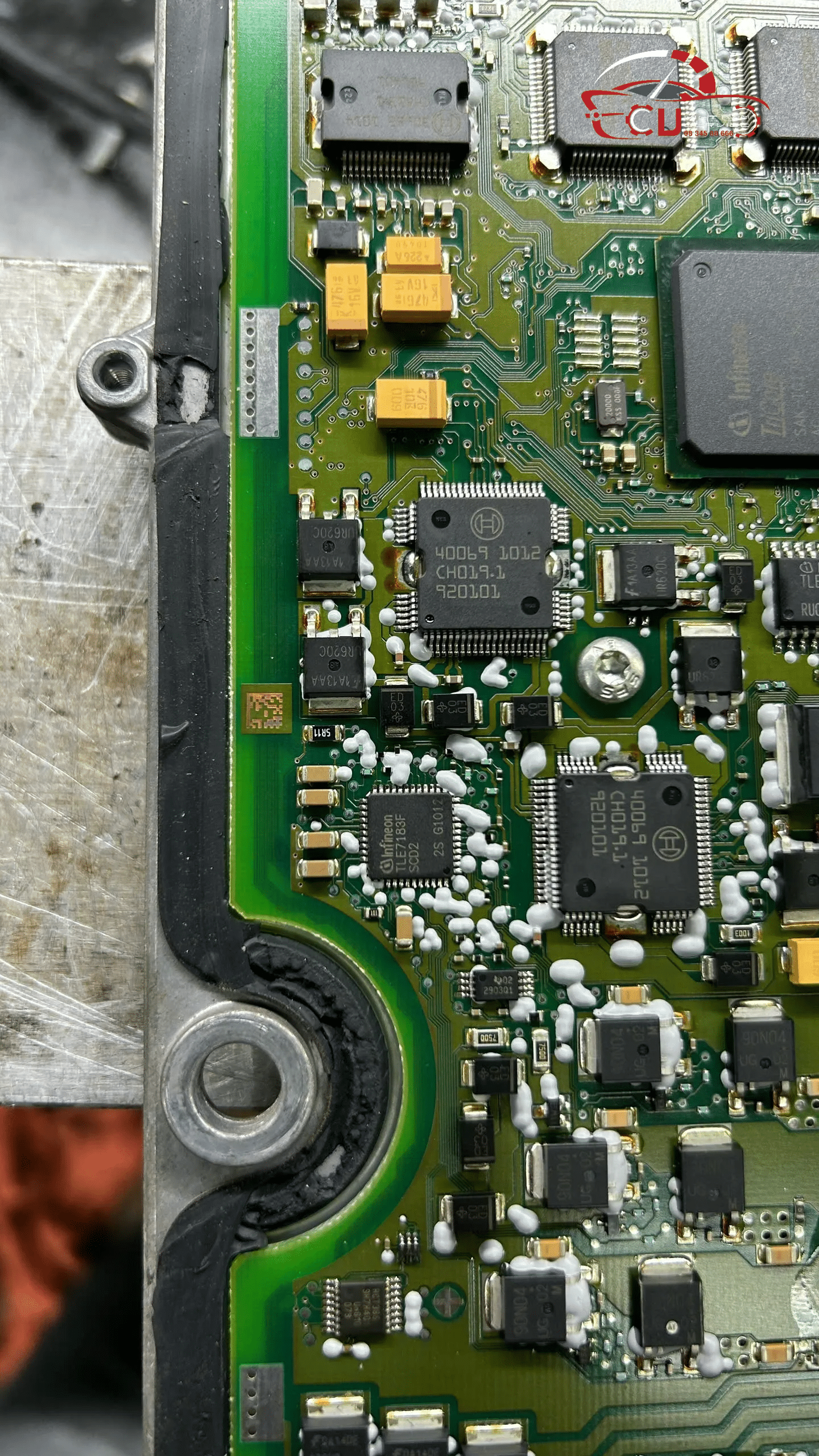 SỬA LỖI HỘP ECU ECM XE MERCEDES ME9.7 M273 1 SỬA LỖI HỘP ECU ECM XE MERCEDES ME9.7 M273