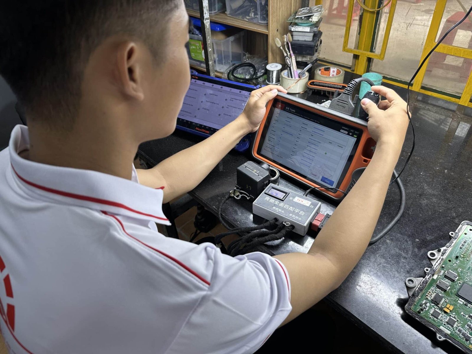 Garage Ves Workshop chuyên sửa ECU ECM PCM Lexus uy tín, chuyên nghiệp hiện nay