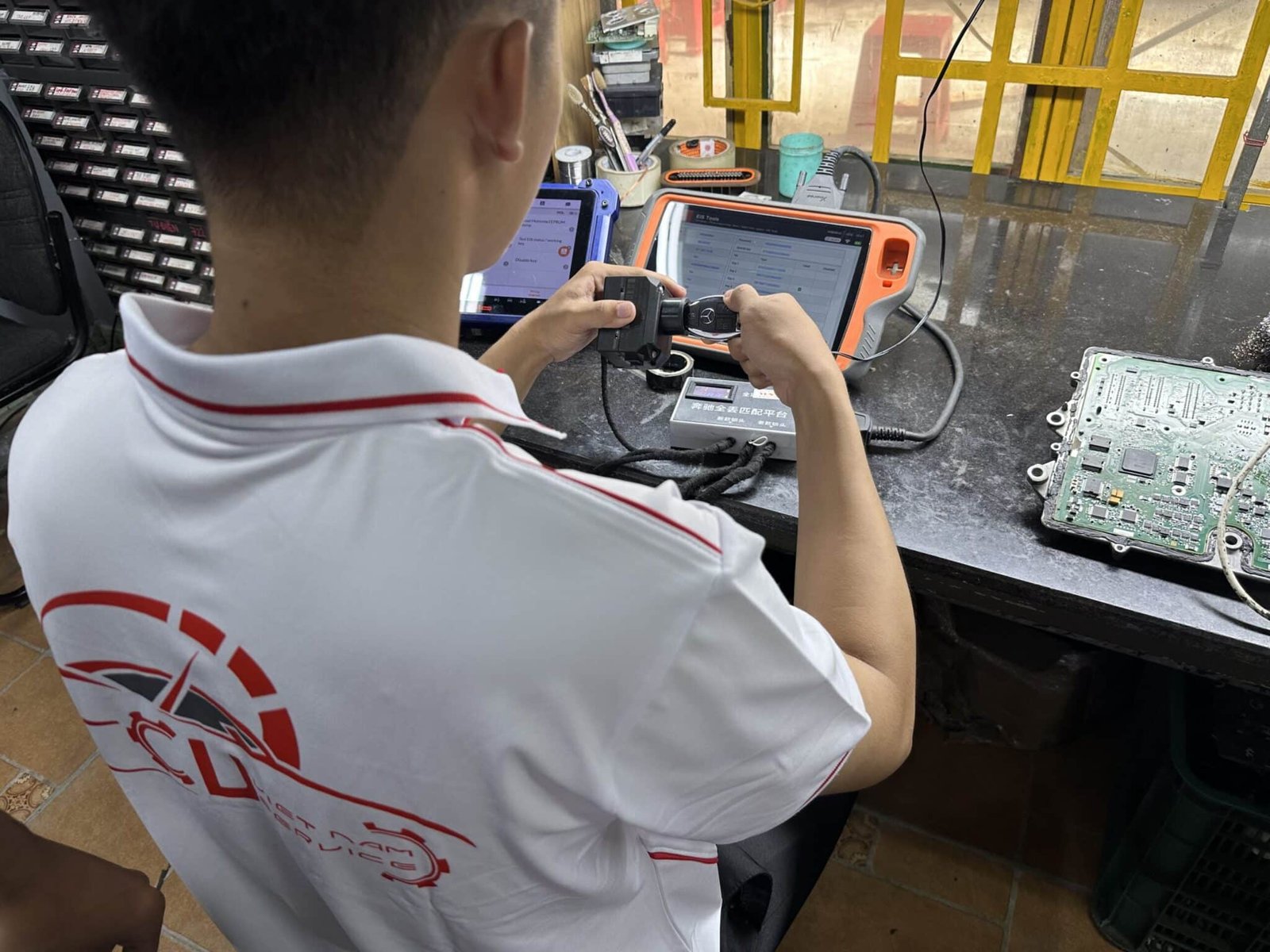 Garage Ves Workshop chuyên sửa ECU ECM PCM Lexus uy tín, chuyên nghiệp hiện nay