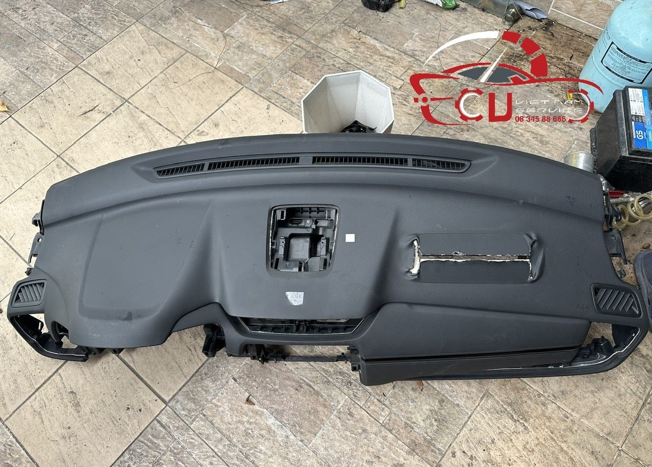 Địa chỉ Kiểm tra - Sửa chữa phục hồi hệ thống túi khí Toyota uy tín TPHCM