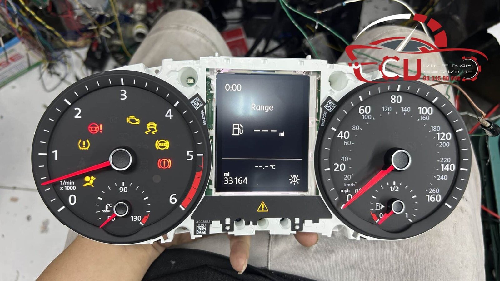 Ves Workshop nhận sửa đồng hồ táp lô IPC BMW các loại uy tín, chuyên nghiệp tại TPHCM