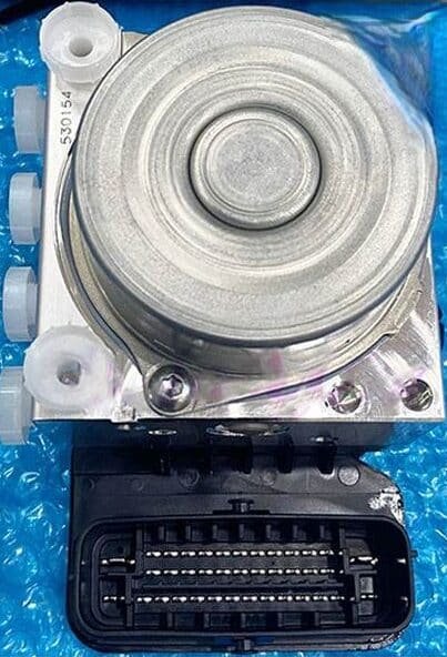 ABS TOYOTA COROLLA CROSS 1.8V 2020-2023 2 TONG BOM ABS TOYOTA COROLLA CROSS 1 e1734665698806