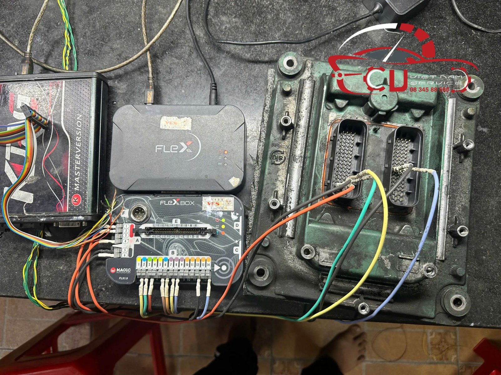 SỬA CHỮA LỖI HỘP ECU ĐỘNG CƠ XE VOLVO TẠI VES WORKSHOP 3 SỬA CHỮA LỖI HỘP ECU ĐỘNG CƠ XE VOLVO