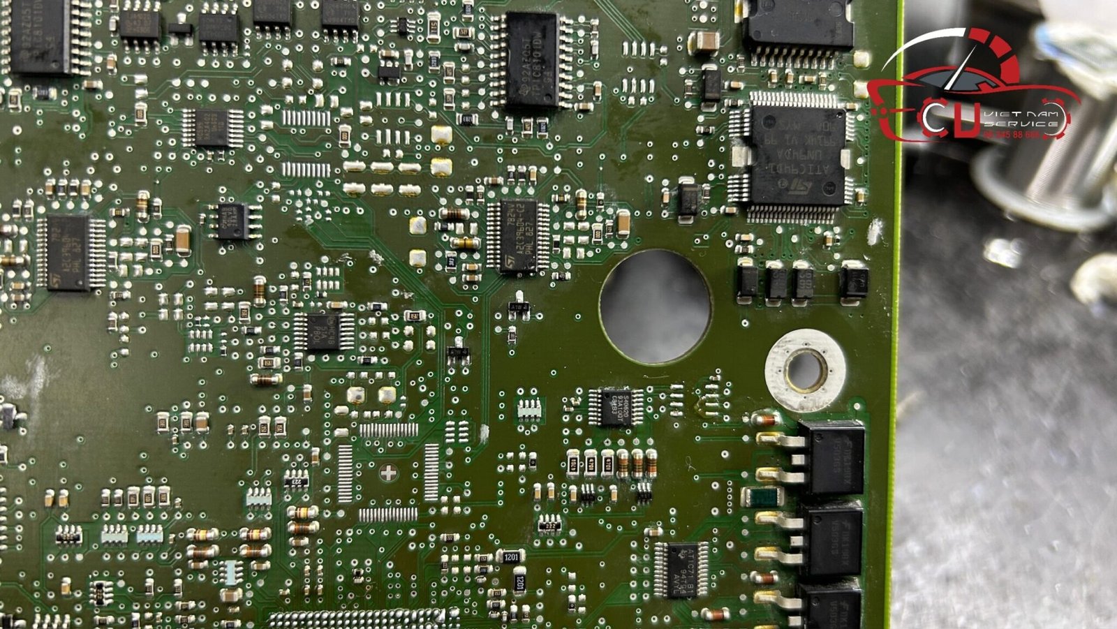 Ves Workshop - Chuyên gia sửa chữa hộp điều khiển động cơ Chevrolet hàng đầu