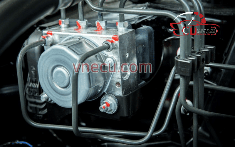 TRUNG TÂM SỬA ABS FORD NHANH CHÓNG - VES WORKSHOP 4 Trung tâm sửa ABS Ford nhanh chóng - VES Workshop