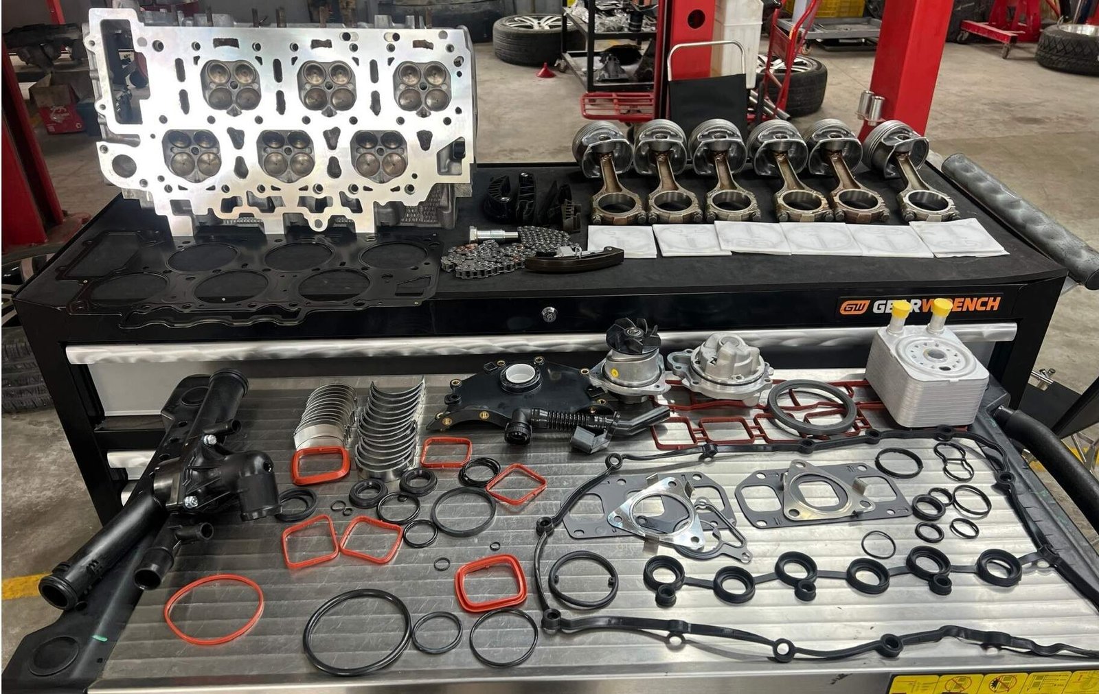 Thay thế linh kiện mới