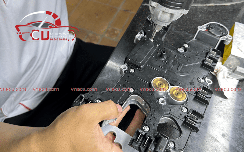 Ves Workshop – Gara sửa TCM TCU Isuzu tại TPHCM được nhiều khách hàng đánh giá cao