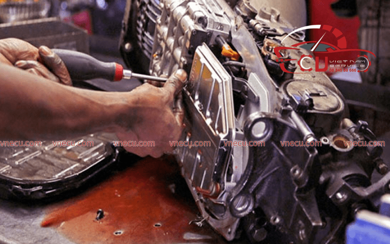 DỊCH VỤ ĐẠI TU HỘP SỐ TỰ ĐỘNG XE KIA TẠI VES WORKSHOP 4 chạy thử và kiểm tra lần cuối