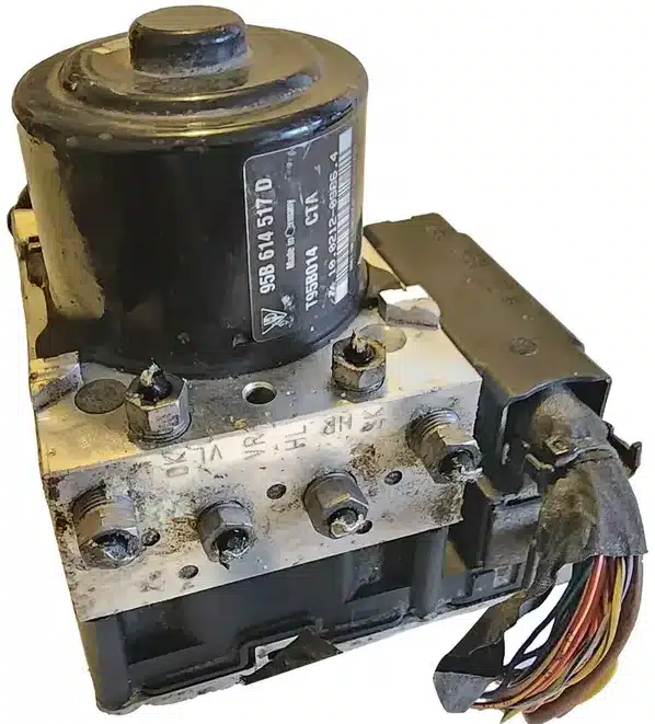 ABS PORSCHE MACAN 2015 95B 614 517 D 2 s l960 2025 02 26T110401.556 e1740542723342