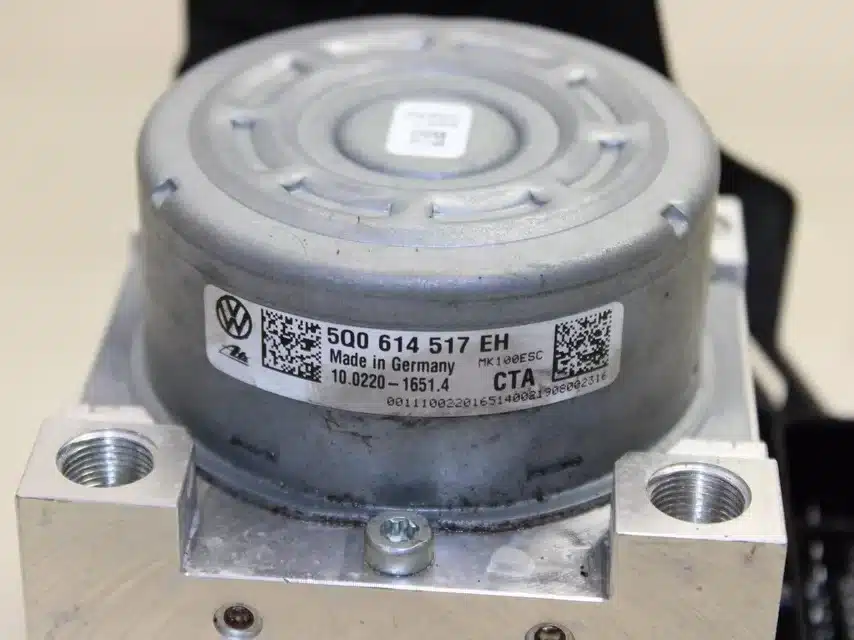 ABS AUDI Q2 2 s l960 83 e1739160432585