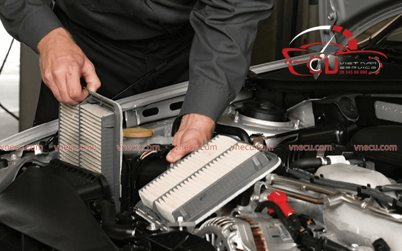 Xem xét phản hồi từ khách hàng và độ uy tín trên thị trường