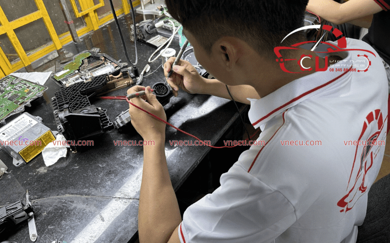 Xe Kia bị mất kết nối giữa TCM TCU và các hệ thống khác