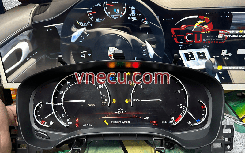 DỊCH VỤ SỬA LỖI ĐỒNG HỒ TÁP LÔ IPC ISUZU TPHCM TẠI VES WORKSHOP 2 Các thông số hiển thị trên đồng hồ táp lô Isuzu không chính xác