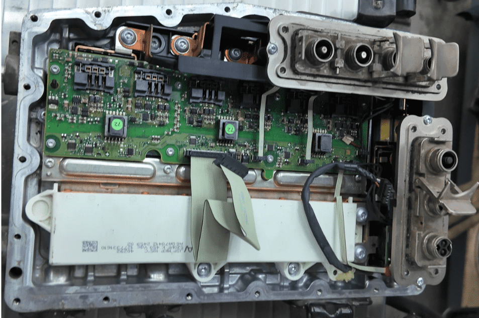 Garage chuyên sửa chữa hộp ECU HYUNDAI-KIA