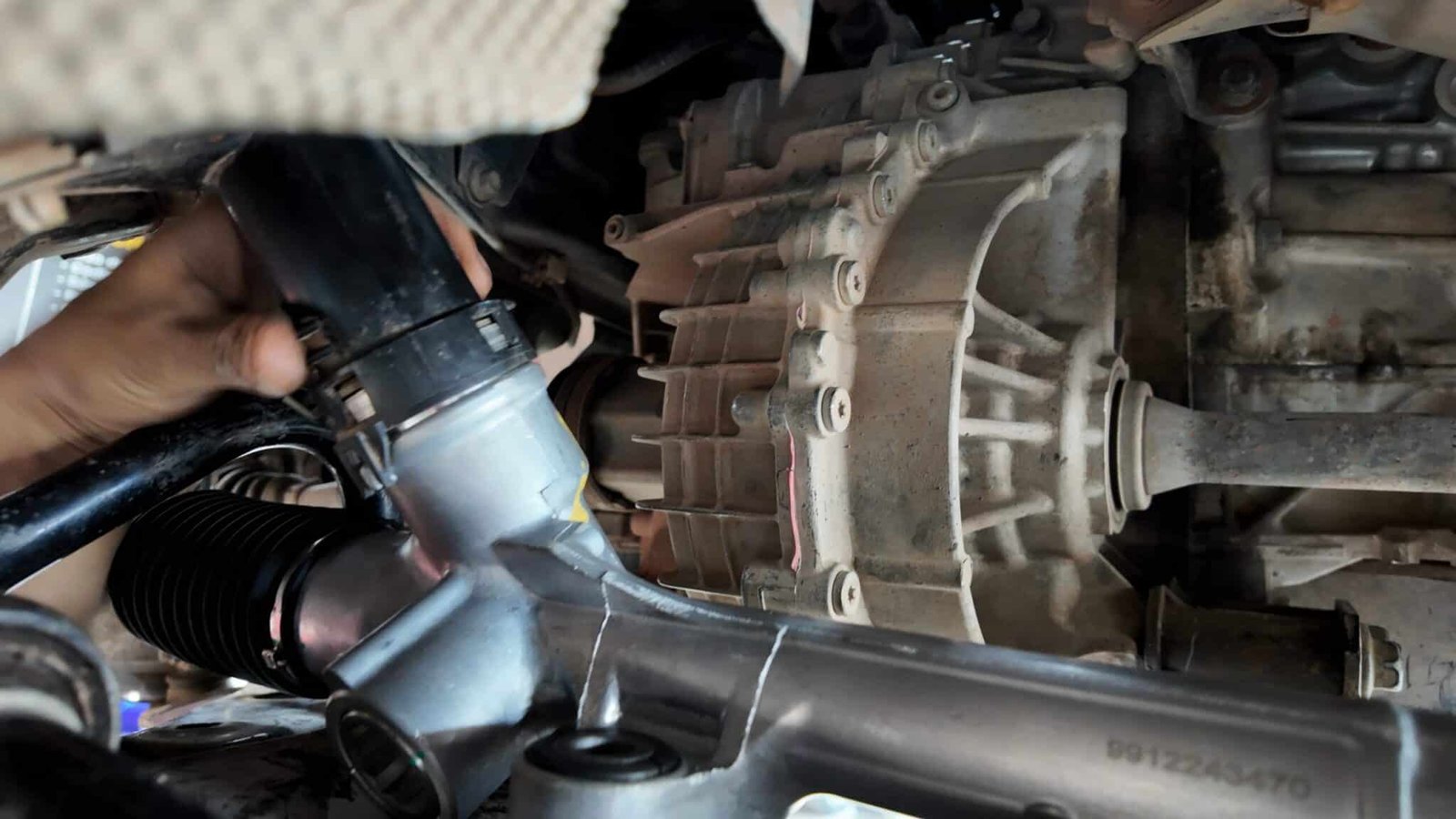 THAY THẾ THƯỚC LÁI MAZDA6 - GIẢI PHÁP KHẮC PHỤC CHO TIẾNG KÊU LẠ