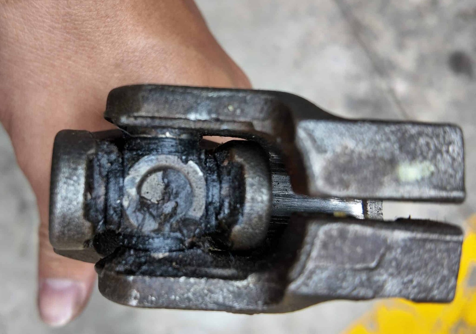 THAY THẾ THƯỚC LÁI MAZDA6 - GIẢI PHÁP KHẮC PHỤC CHO TIẾNG KÊU LẠ