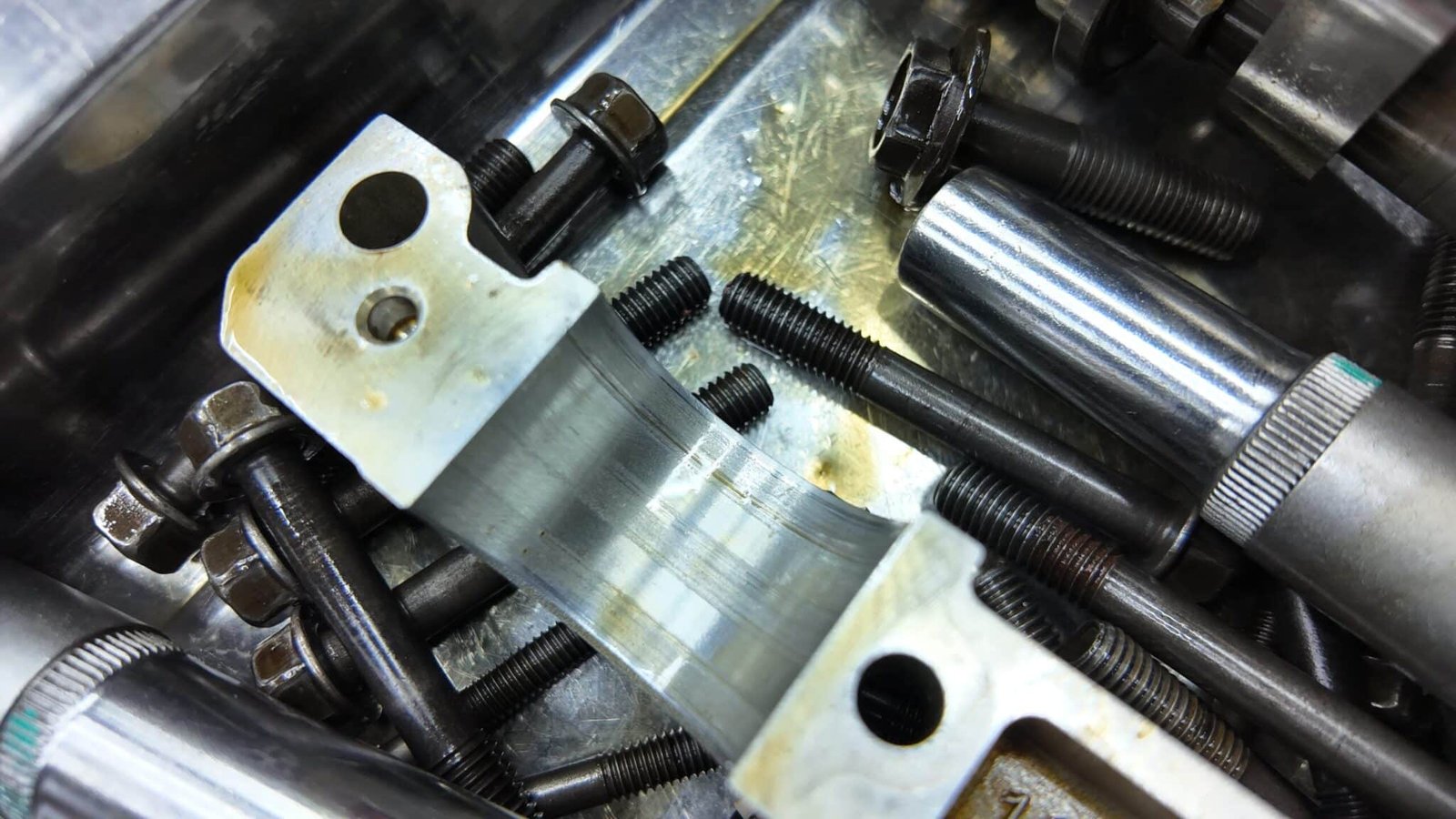 KIA SOLUTO CHẠY 1 ĐOẠN BỊ TẮT MÁY-NGUYÊN NHÂN VÀ CÁCH KHẮC PHỤC