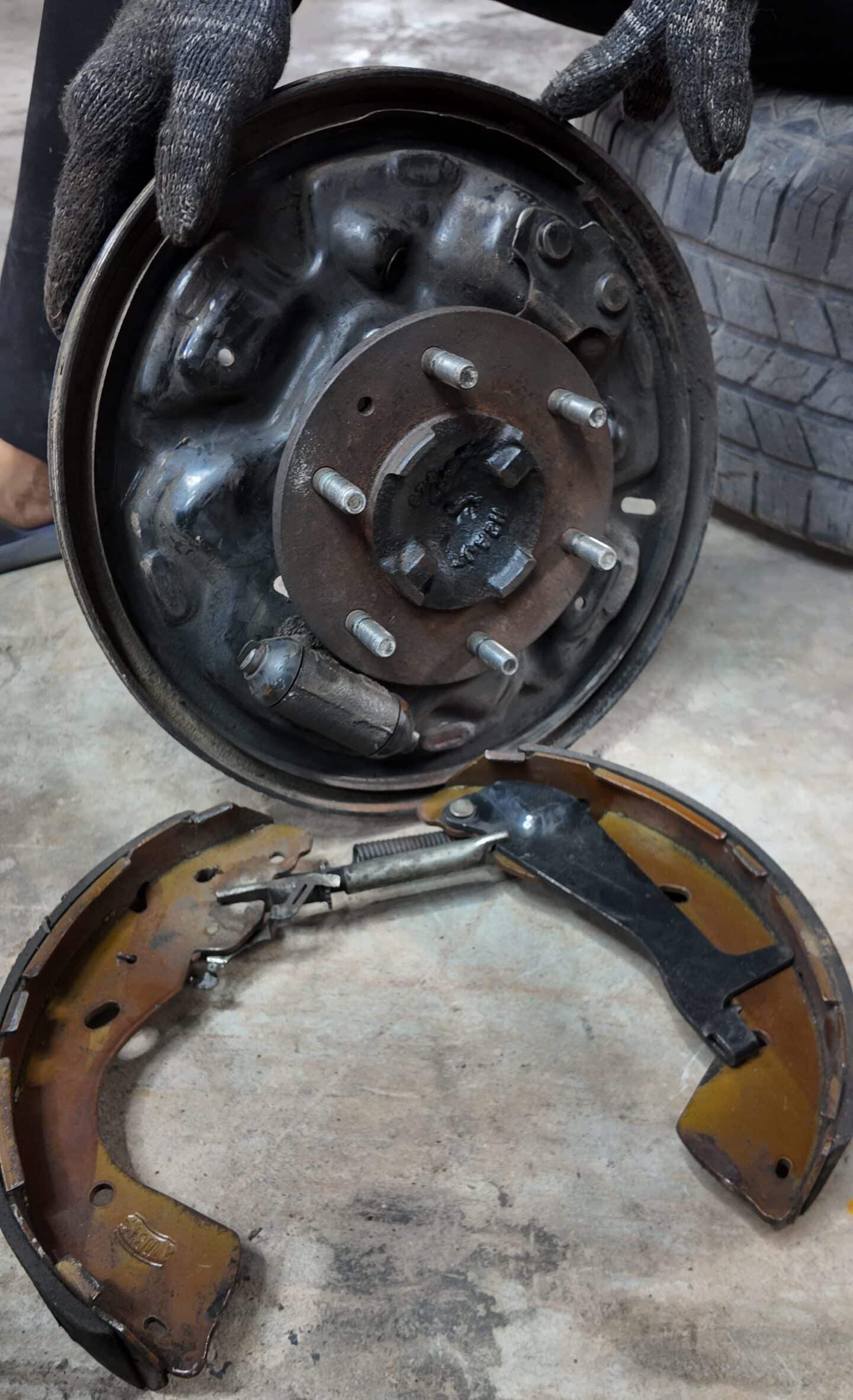 SỬA CHỮA VS THAY THẾ HỆ THỐNG ABS MAZDA BT-50