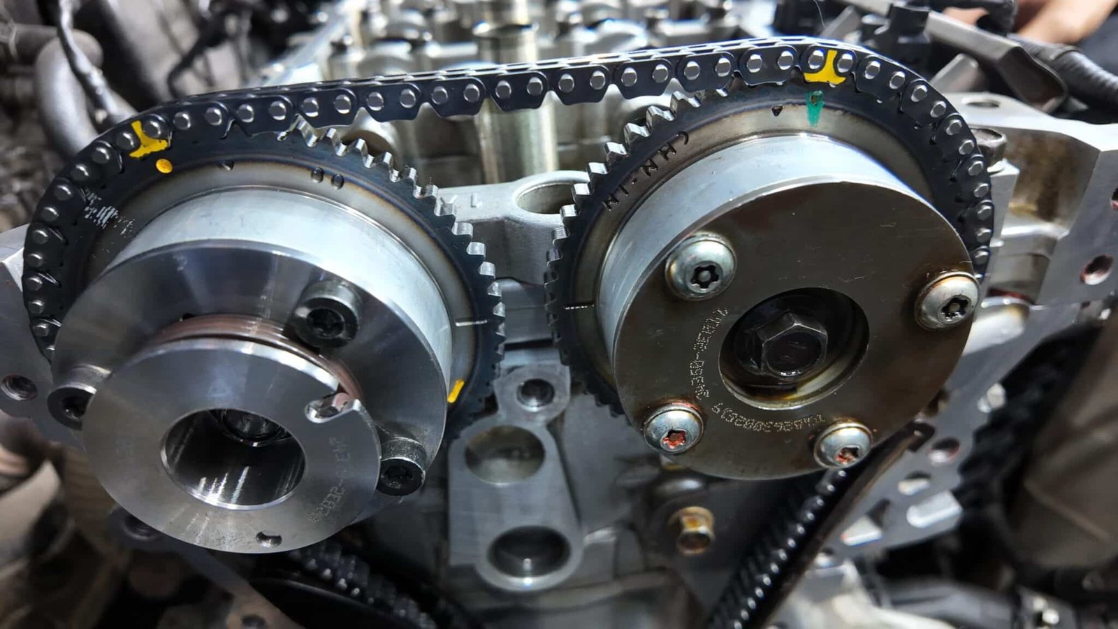 THAY THẾ SÊN CAM KIA SORENTO-BẢO VỆ ĐỘNG CƠ VS TIẾT KIỆM CHI PHÍ 3 THAY THẾ SÊN CAM KIA SORENTO-BẢO VỆ ĐỘNG CƠ VS TIẾT KIỆM CHI PHÍ