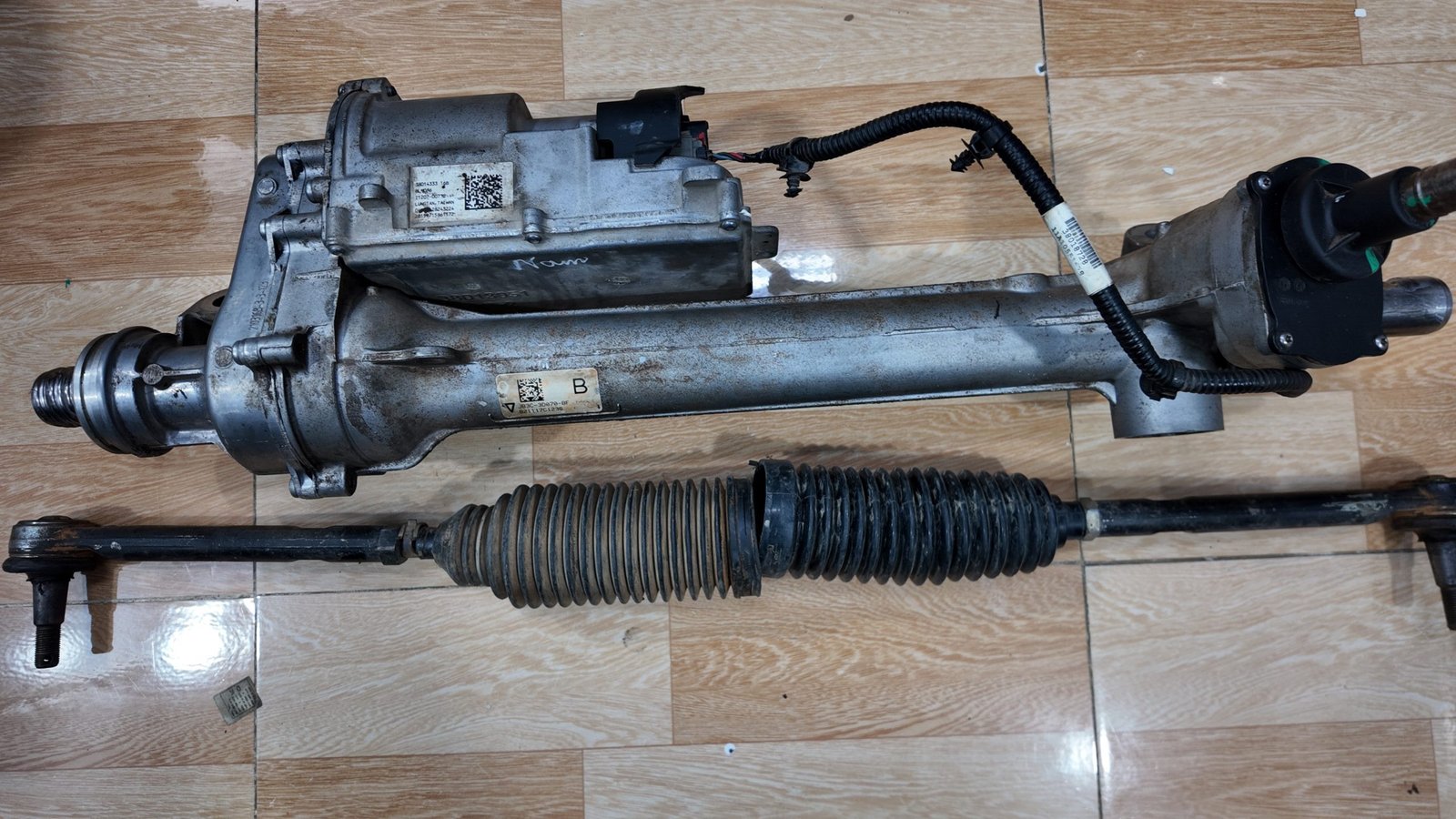 Dịch Vụ Sửa Chữa Thước Lái Điện Ford Everest Tại Ves Workshop – Giải Pháp An Toàn Và Chuyên Nghiệp