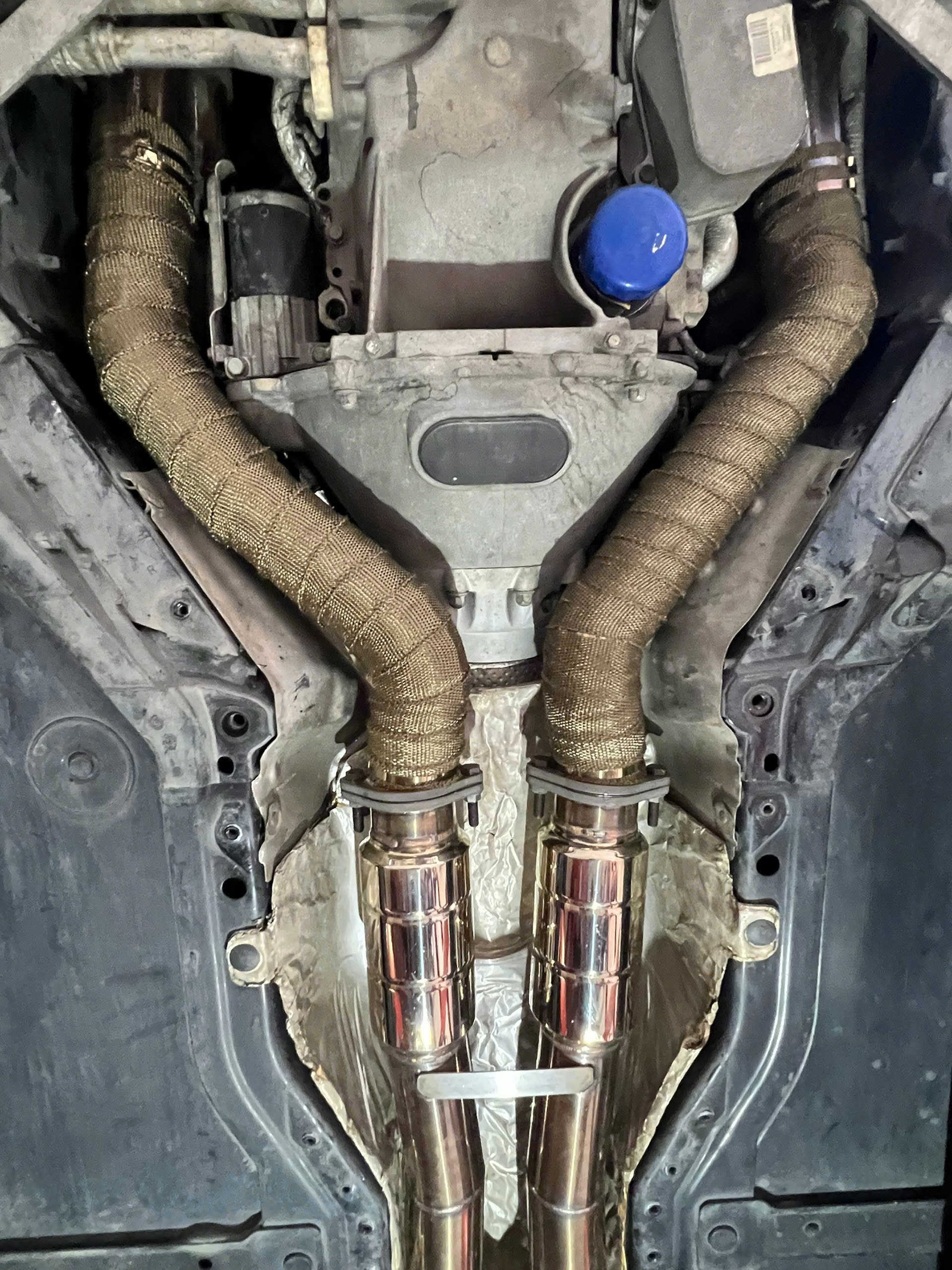 Custom Hệ Thống Ống Xả Chevrolet Corvette: Giải Pháp Custom Đột Phá Từ Ves Workshop