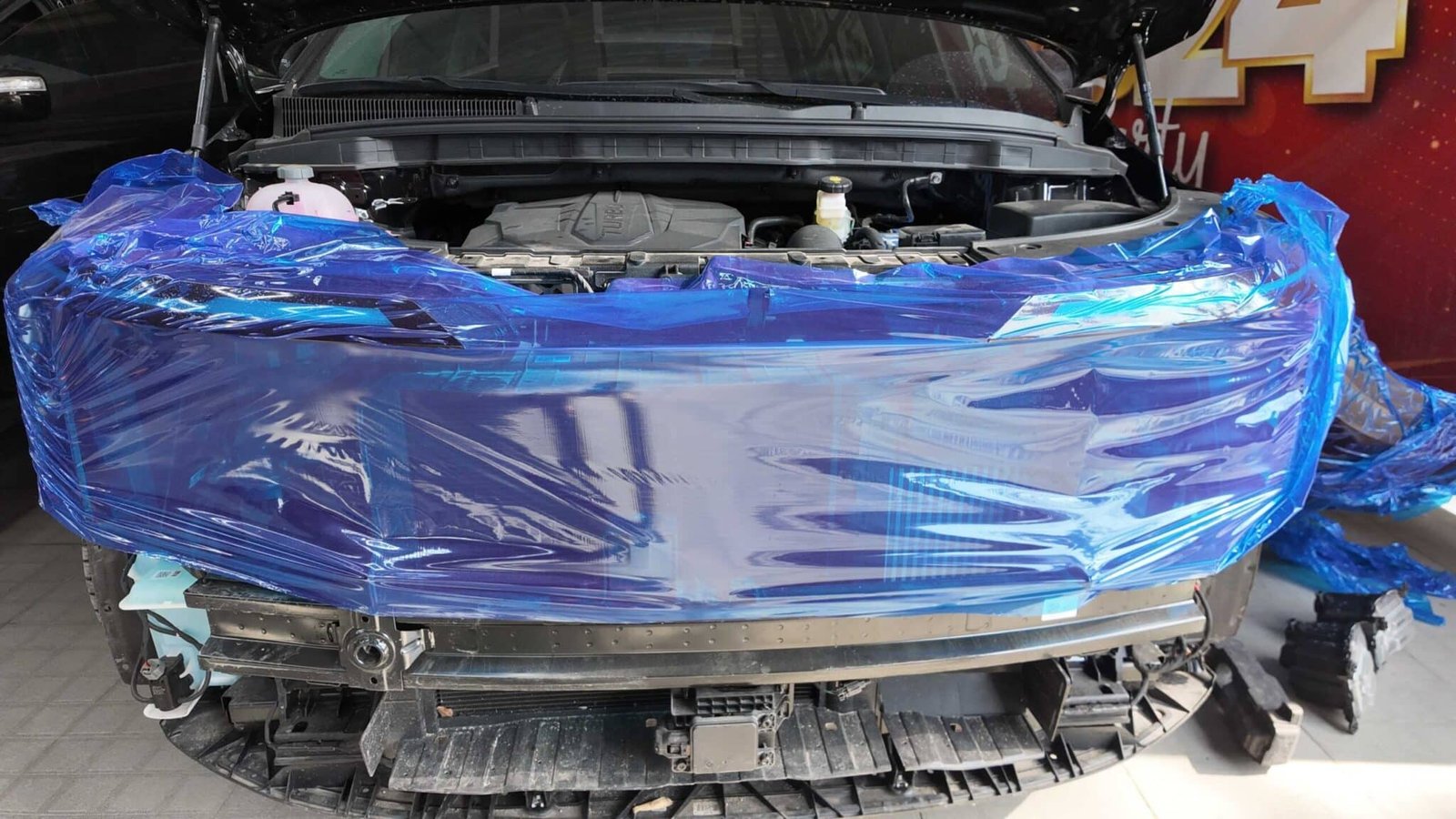 Nâng Cấp Hệ Thống Ánh Sáng Cho Kia Carnival Độ Bi Gầm Tại Ves Workshop