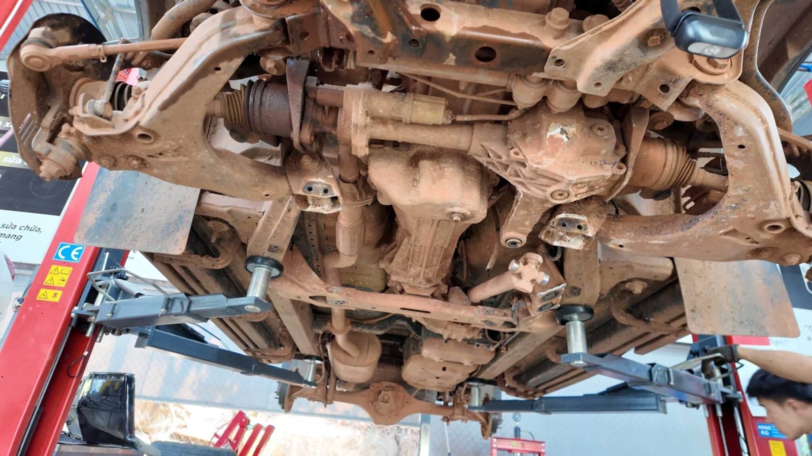 Đại Tu Hệ Thống Khung Gầm Chevrolet Chuyên Nghiệp tại Ves Workshop – Giải Pháp Toàn Diện Cho Xe Bạn