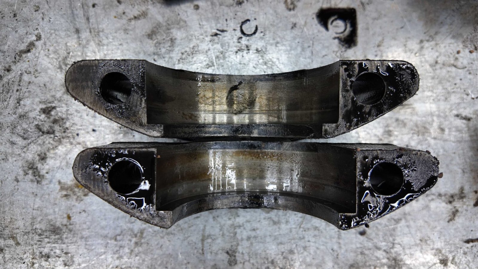 Sửa Chữa-Thay Thế Bộ Vi Sai Cầu Sau Chevrolet Colorado tại Ves Workshop Chuyên Nghiệp, Uy Tín