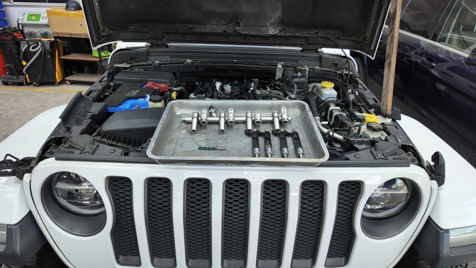 SỬA CHỮA VÀ KHẮC PHỤC LỖI BỎ MÁY JEEP WRANGLER RUBICON - VES WORKSHOP 6 Sửa Chữa và Khắc Phục Lỗi Bỏ Máy Jeep Wrangler Rubicon - Giải Pháp An Toàn & Hiệu Quả Tại Ves Workshop